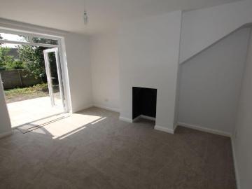 3 Bedroom DETACHED HOUSE, Chester