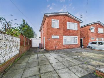 3 Bedroom Detached House for Rent