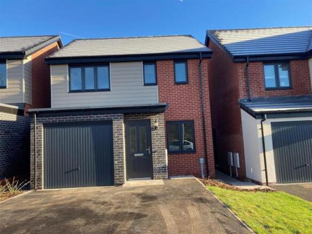 3 bedroom detached house for rent in Church Road, Old St. Mellons, Cardiff, CF3