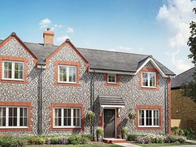 3 Bedroom Detached House For Rent In Arundel, West Sussex