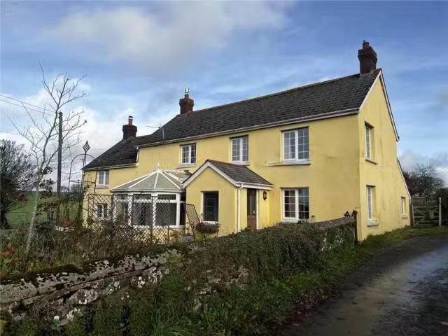 3 bedroom detached house for rent in Bishops Nympton, South Mo.