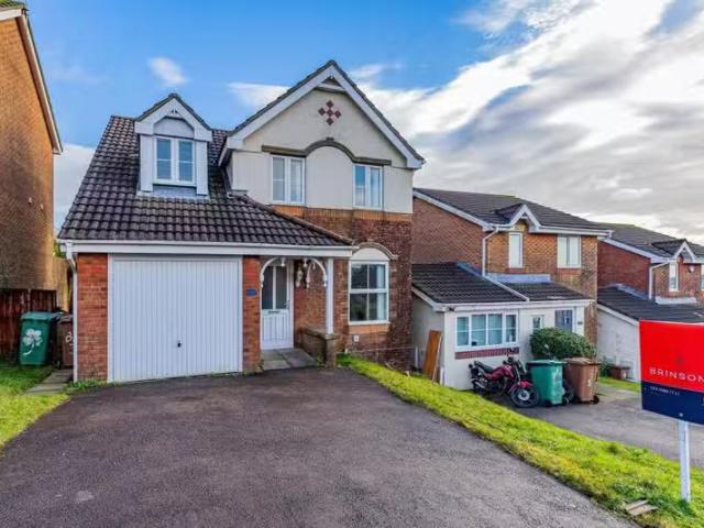 3 bedroom detached house for rent in Blaen Ifor, Caerphilly, C.