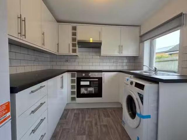 3 bedroom detached house for rent in Lower Higham Road, Graves.