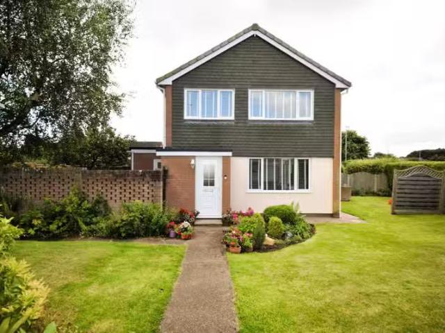 3 bedroom detached house for rent in Lowry Hill, Carlisle, CA3
