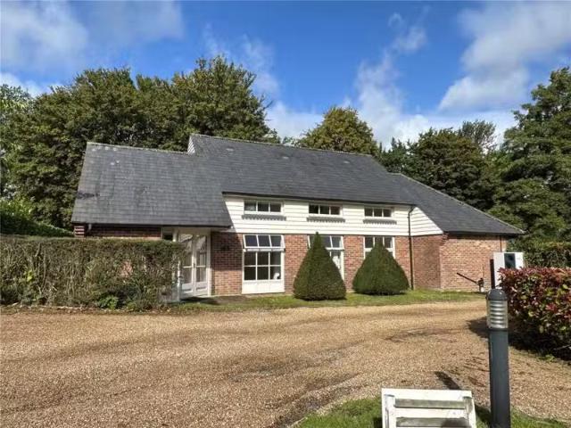 3 bedroom detached house for rent in Lewes Road, Ditchling, Ha.