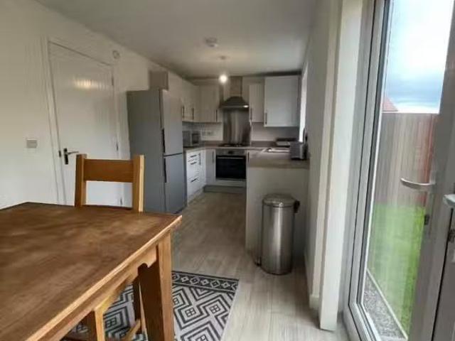3 bedroom detached house for rent in Newfield Park, Carlisle.
