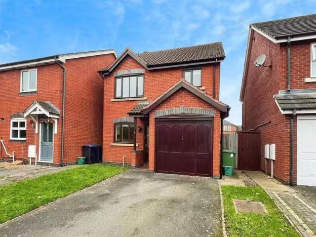 3 bedroom detached house for rent in Silver Birch Grove, Leami.