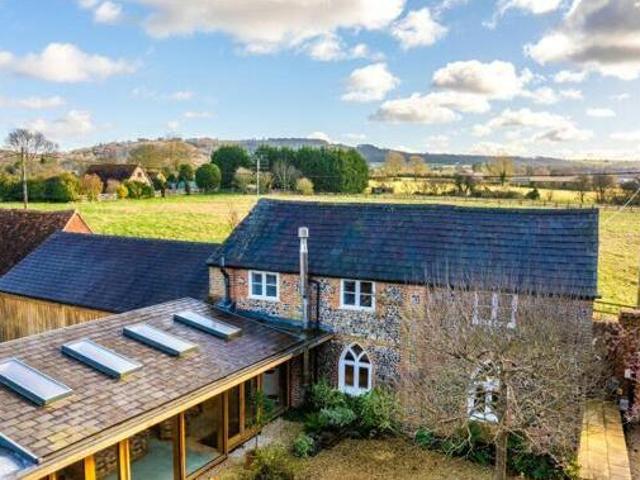 3 Bedroom Detached House For Rent In Princes Risborough, Buckinghamshire