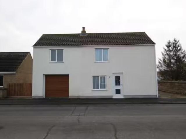 3 bedroom detached house for rent in West Street, Isleham, CB7