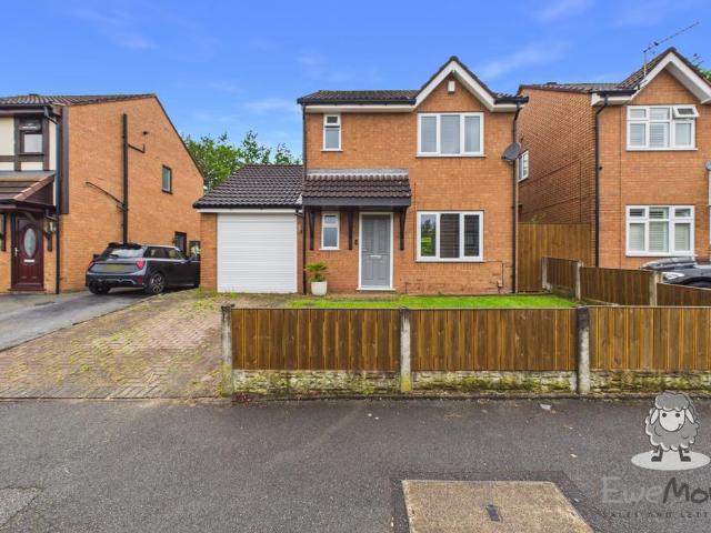 3 bedroom detached house for sale