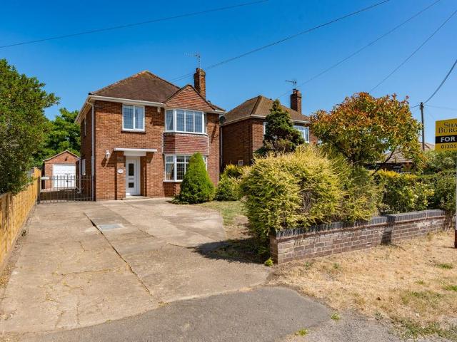 3 bedroom detached house for sale