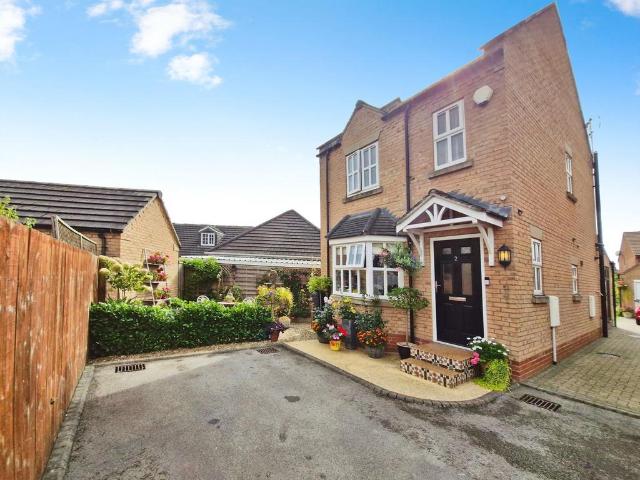 3 bedroom detached house for sale