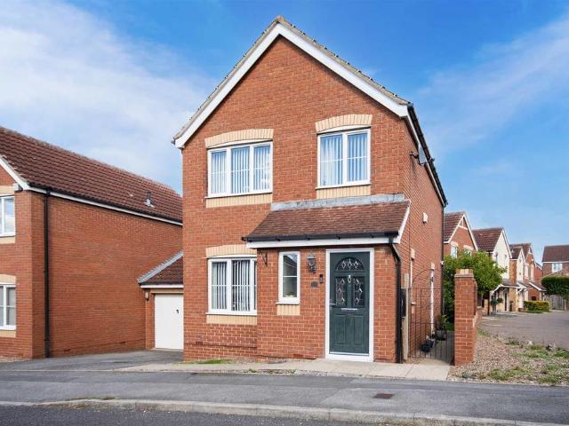 3 bedroom detached house for sale