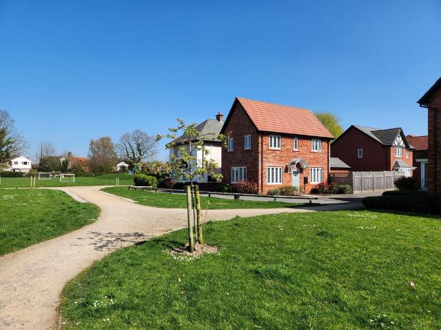 3 bedroom detached house for sale