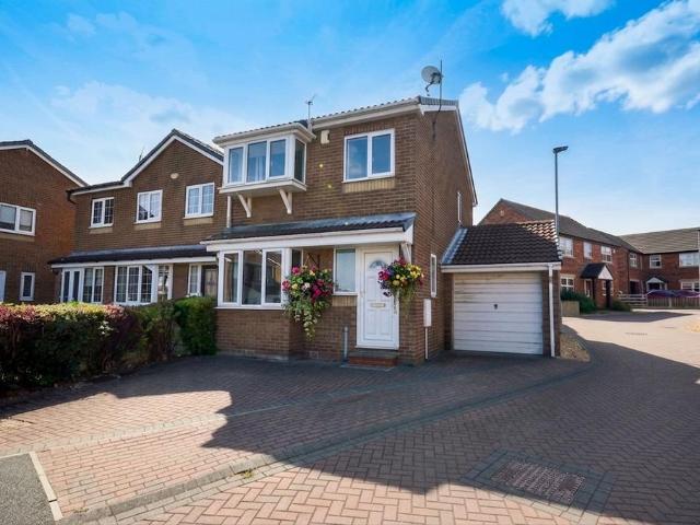 3 bedroom detached house for sale
