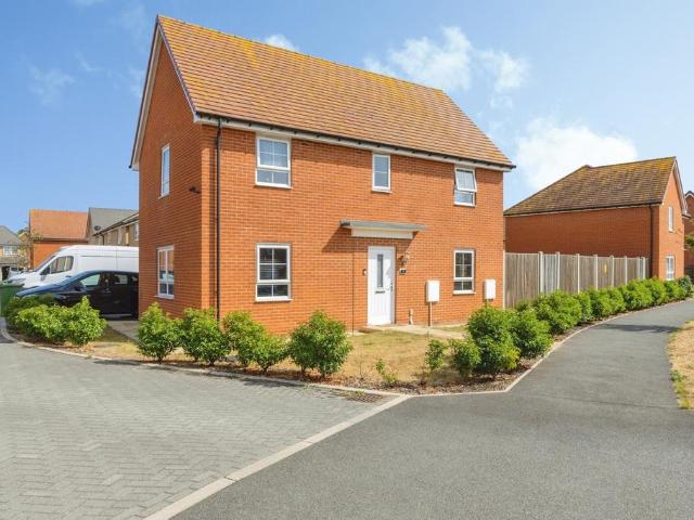 3 bedroom detached house for sale