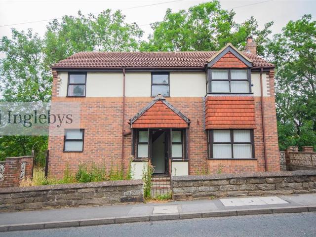3 bedroom detached house for sale