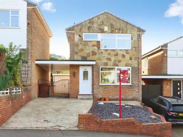 3 bedroom detached house for sale