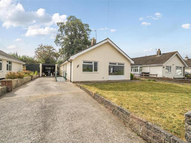 3 bedroom bungalow for sale