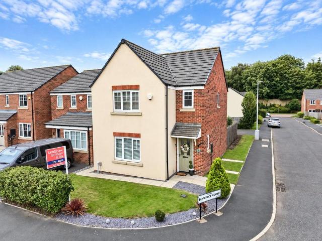 3 bedroom detached house for sale