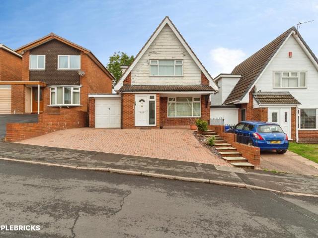 3 bedroom detached house for sale