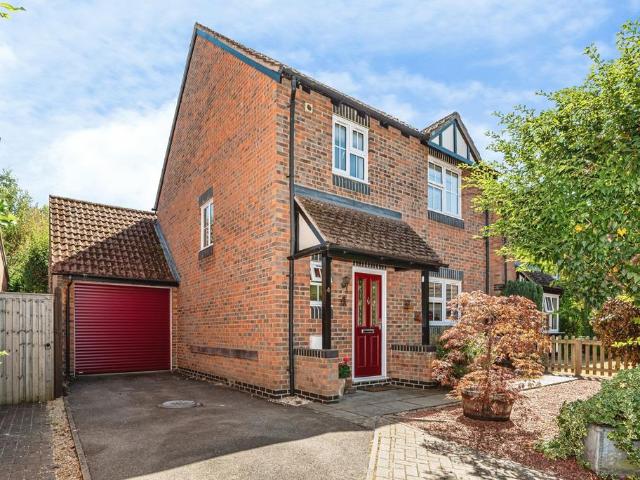 3 bedroom detached house for sale
