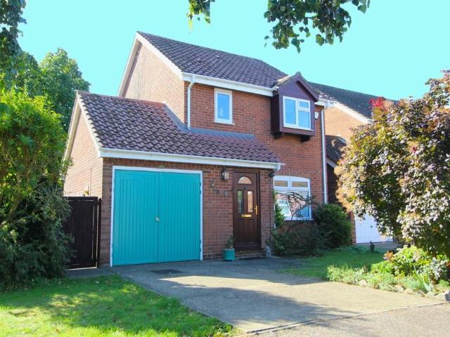 3 bedroom detached house for sale