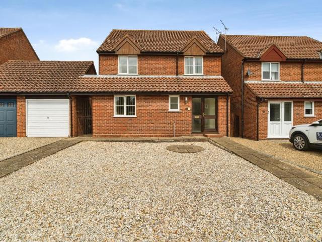 3 bedroom detached house for sale