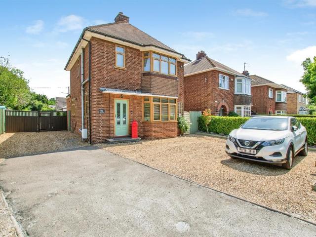 3 bedroom detached house for sale