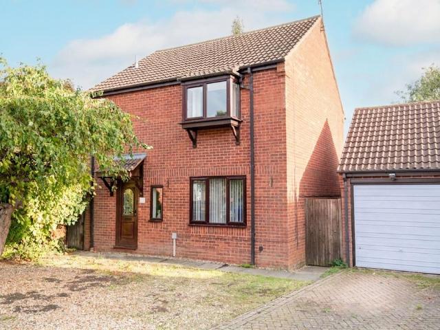 3 bedroom detached house for sale