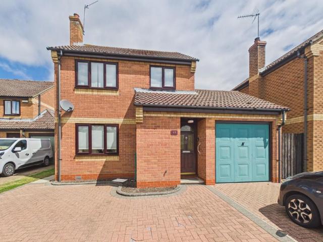 3 bedroom detached house for sale