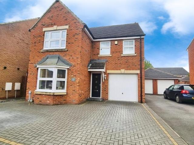 3 bedroom detached house for sale