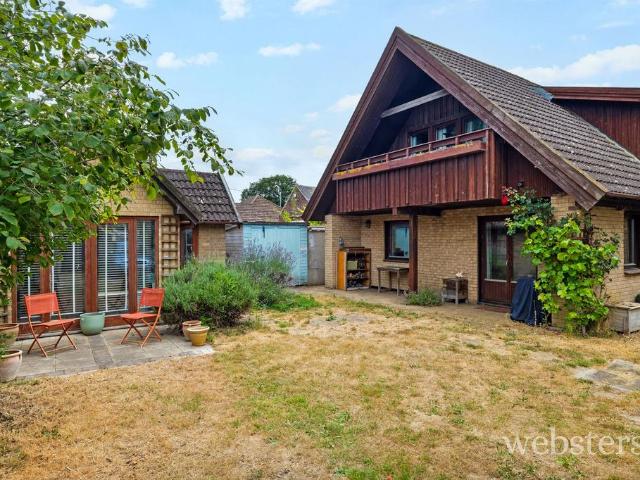 3 bedroom detached house for sale