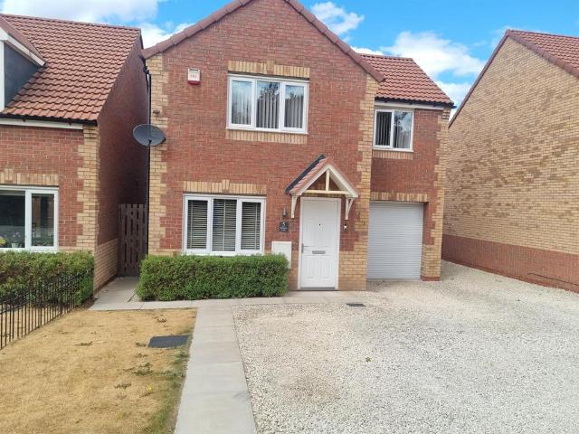 3 bedroom detached house for sale