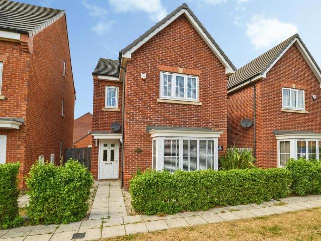 3 bedroom detached house for sale