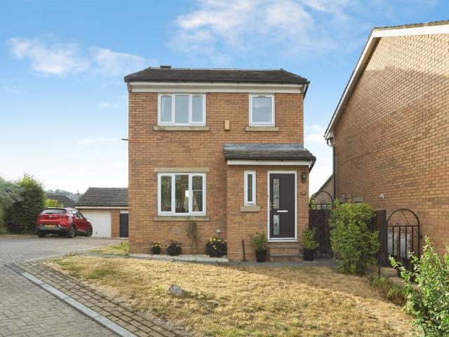 3 bedroom detached house for sale