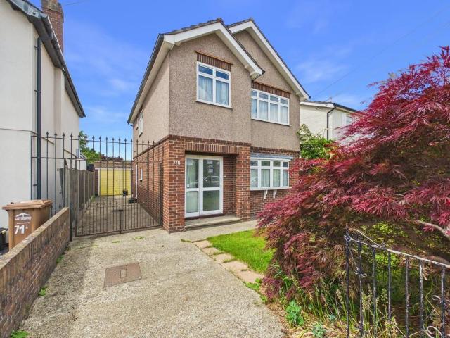 3 bedroom detached house for sale