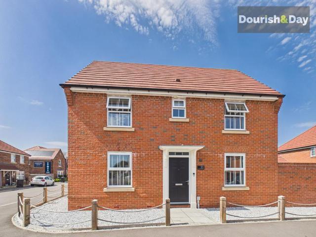 3 bedroom detached house for sale