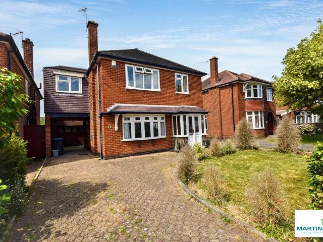3 bedroom detached house for sale