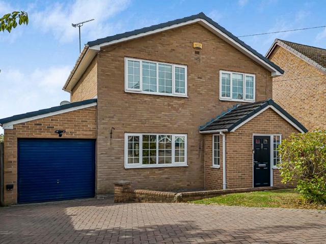 3 bedroom detached house for sale