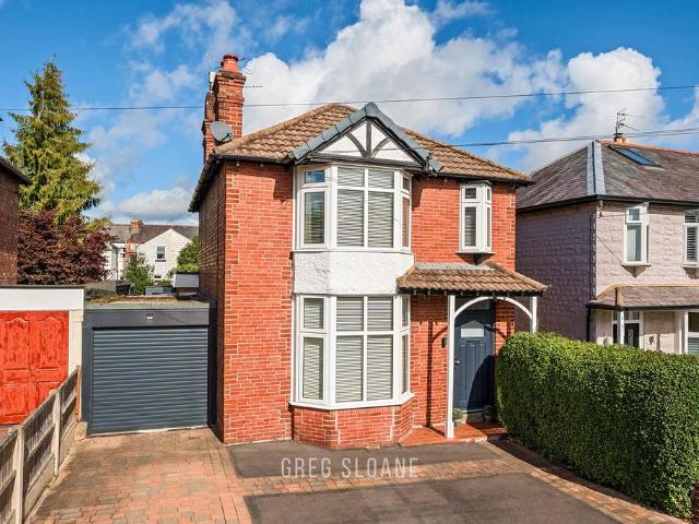 3 bedroom detached house for sale