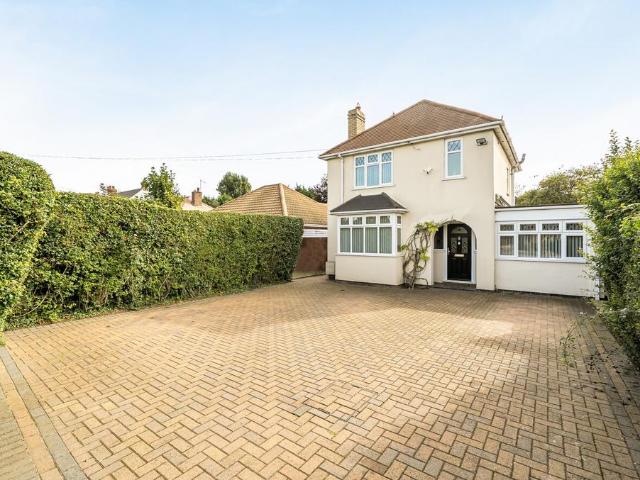 3 bedroom detached house for sale