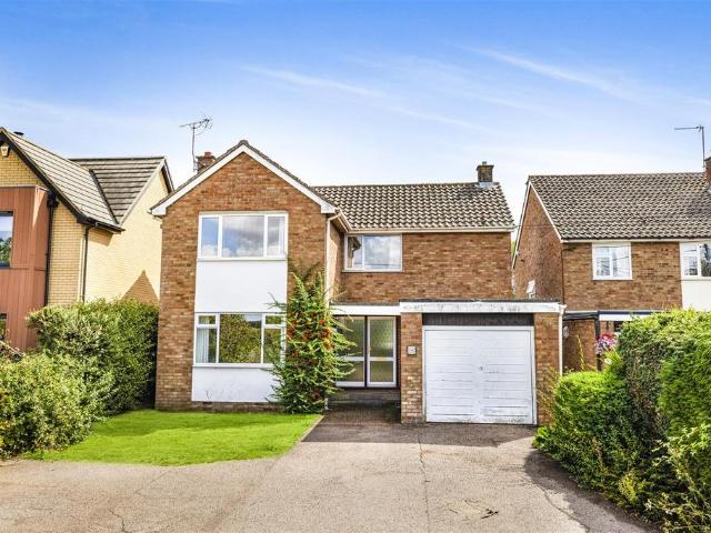 3 bedroom detached house for sale