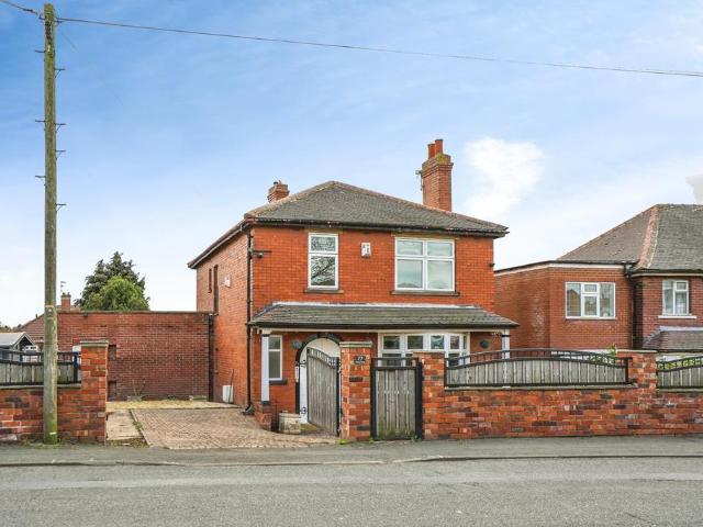 3 bedroom detached house for sale
