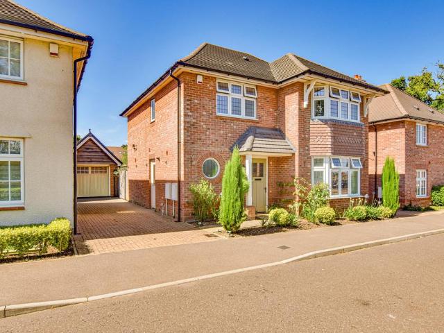 3 bedroom detached house for sale