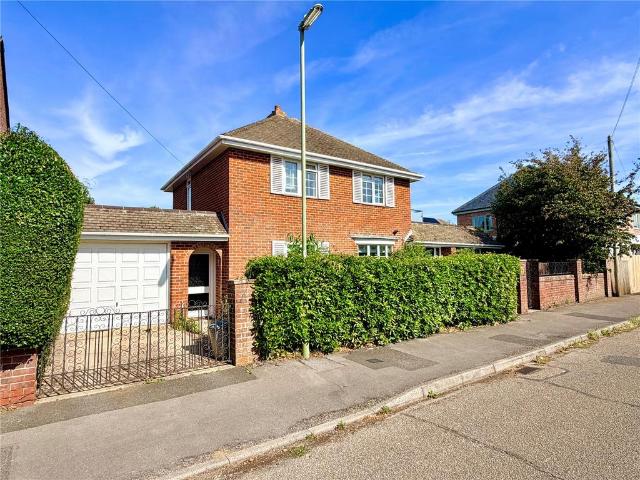 3 bedroom detached house for sale