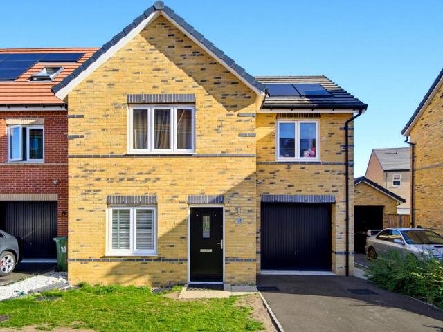 3 bedroom detached house for sale