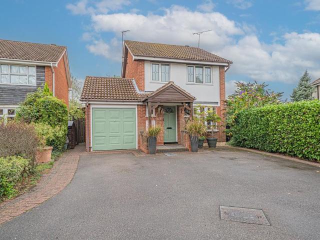3 bedroom detached house for sale