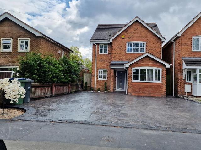 3 bedroom detached house for sale