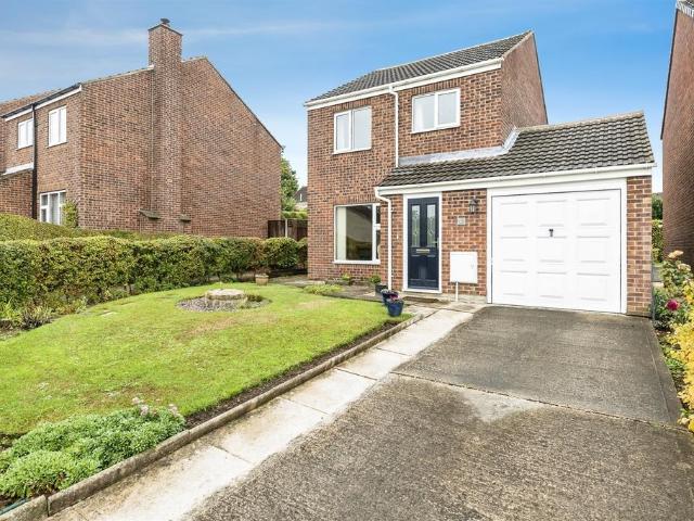 3 bedroom detached house for sale